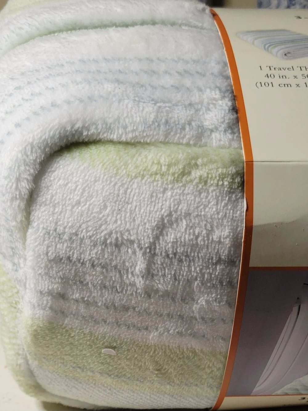 Weatherproof Striped Travel Throw Set in Green and White